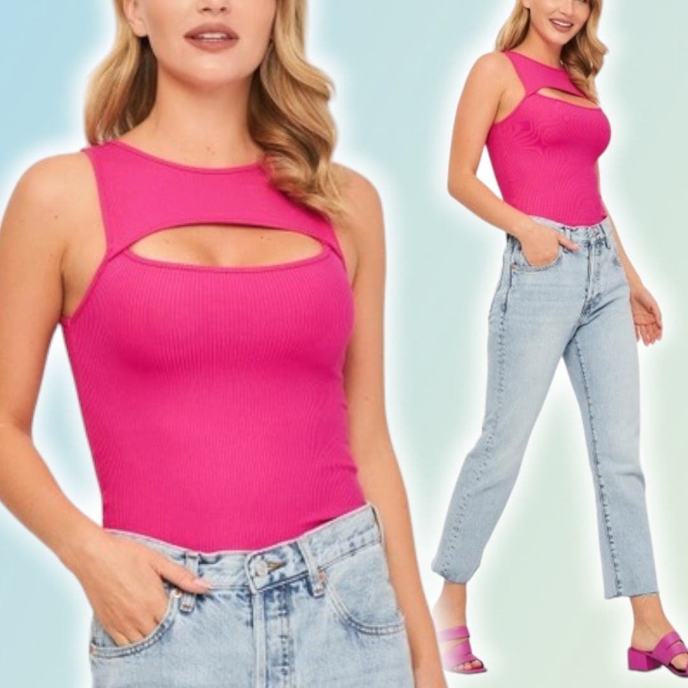 NWT STRADIVARIUS Ribbed Cut Out Top Sz Large